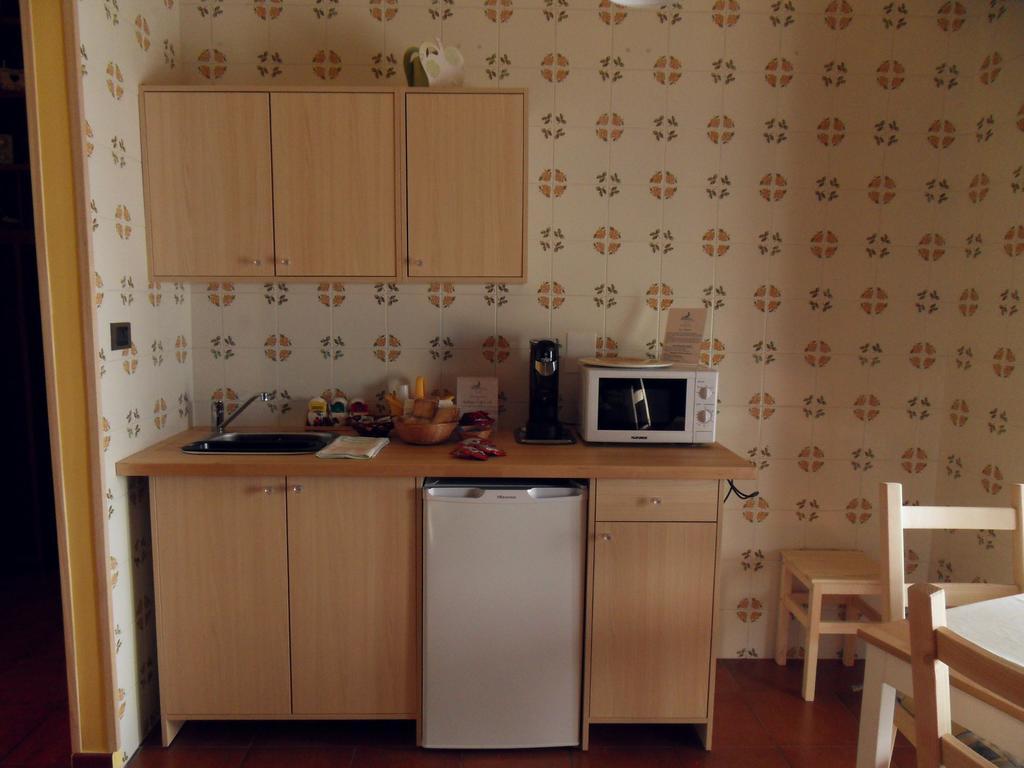 Leucosia Bed & Breakfast Salerno Zimmer foto